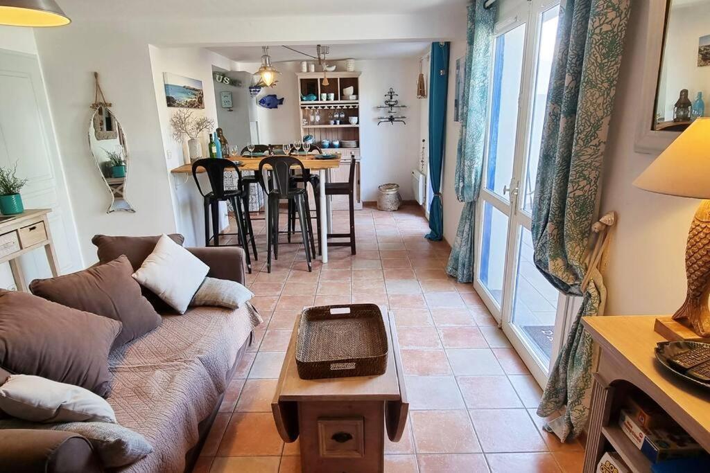 Les Pieds Dans L'Eau :Ker Anne Villa Port-Joinville Eksteriør billede